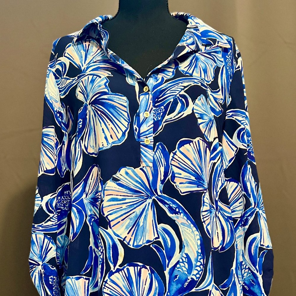 Lilly Pulitzer Everglades Blouse – In Reel Life Bright Navy – Size Large